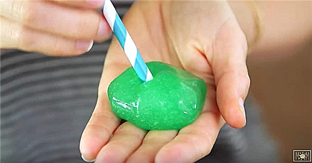 Lær hvordan man blæser bobler i slim ... Det er sensorisk sjov for børn!